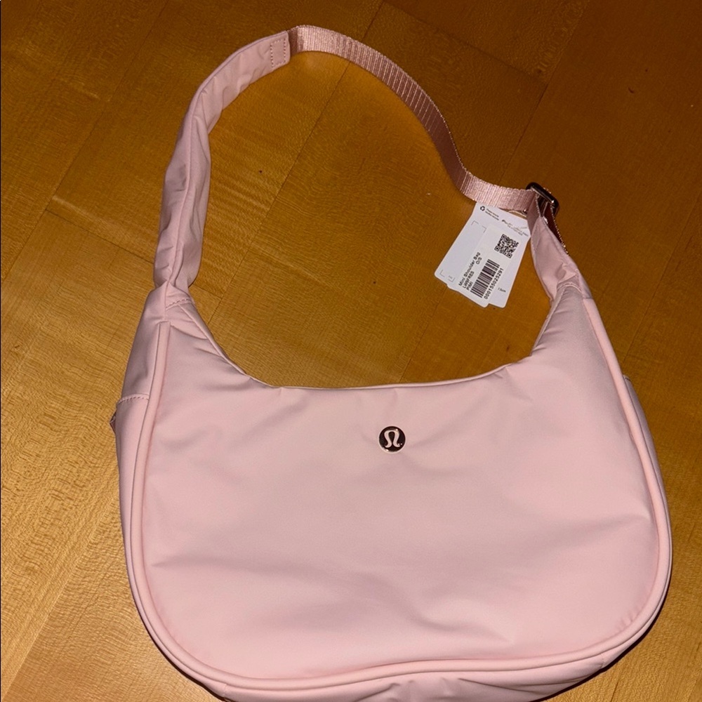 lululemon athletica Pink Shoulder Bag Sleek Design